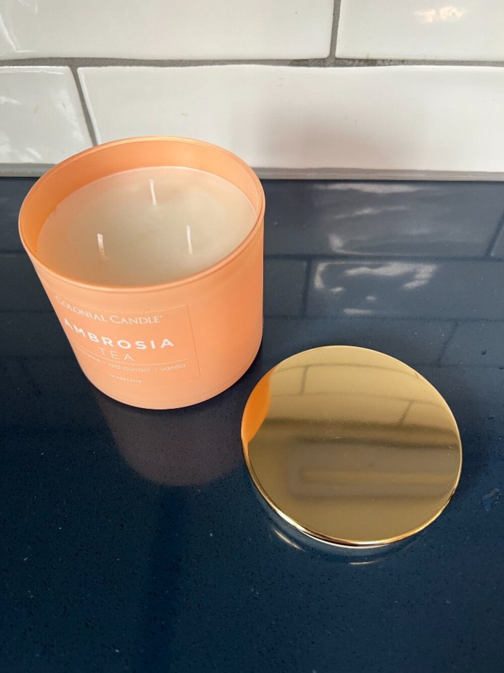 Spring Fresh Colonial Candle "Grapefruit Casis" - Picture 5 of 5